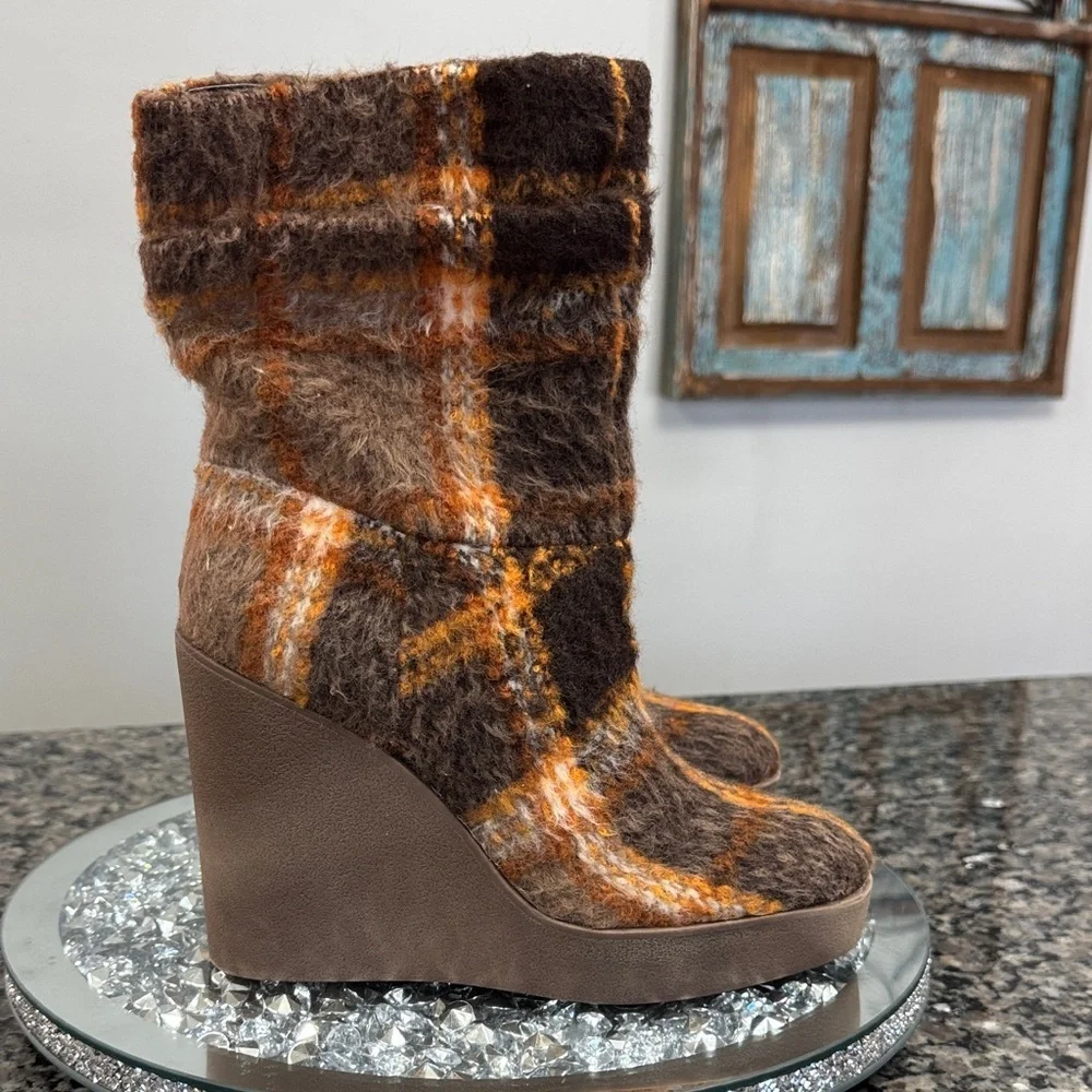 Jessica Simpson Plaid Wedge Boots - Brown and Orange NEW 7.5
